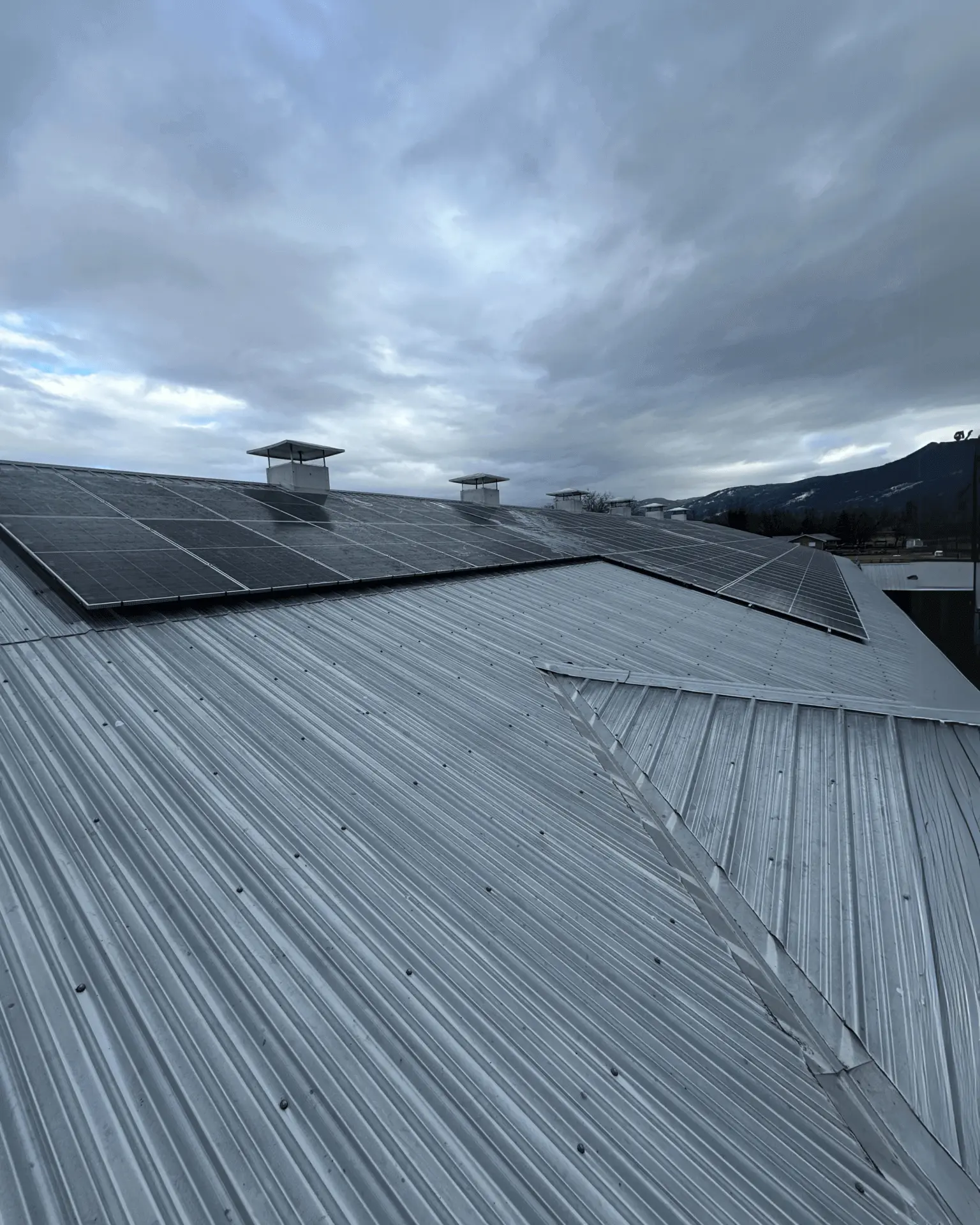 0% solar financing data analysis and effective interest rate chart icon